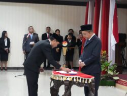 Lantik Sekda Baru, Melki Laka Lena: Saya Tidak Butuh Birokrasi yang Hanya Pandai Membuat Dokumen
