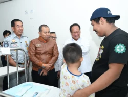 Dirut Jasa Raharja Dampingi Wamenhub Tinjau Penanganan Korban KM Mutiara Sentosa II di RS PHC Surabaya