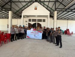 ‎Komunitas Katolik Polresta Kupang Kota Bantu Pembangunan Gereja Stasi HKY Beumopu ‎